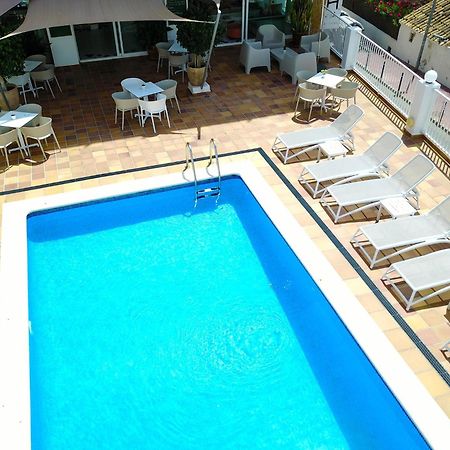 Es Mitjorn Hotel San Antonio  Buitenkant foto