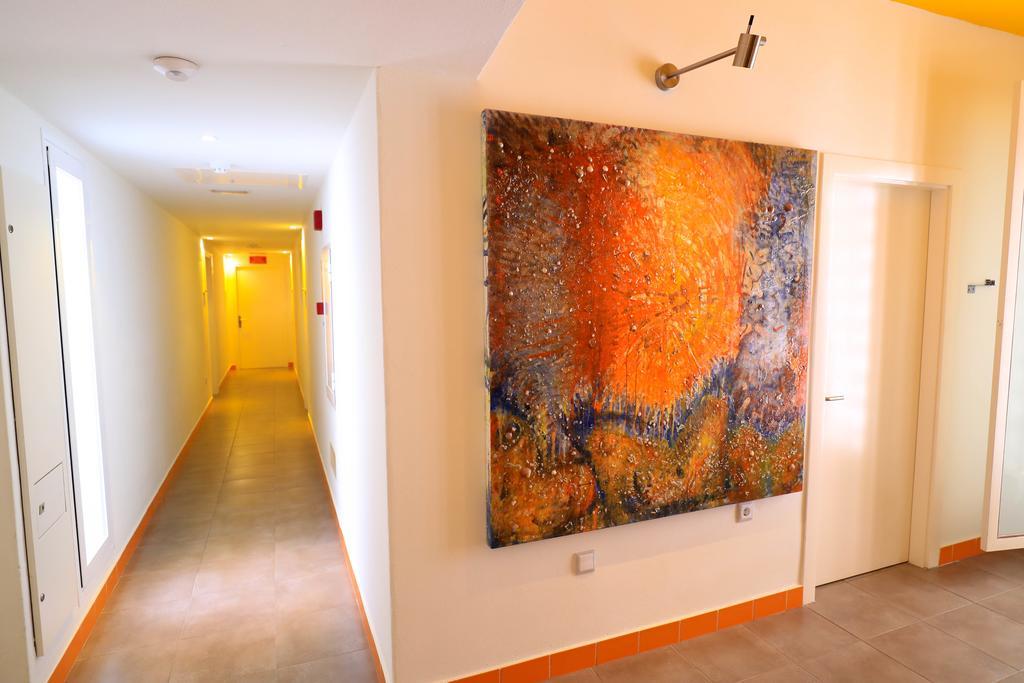 Es Mitjorn Hotel San Antonio  Buitenkant foto
