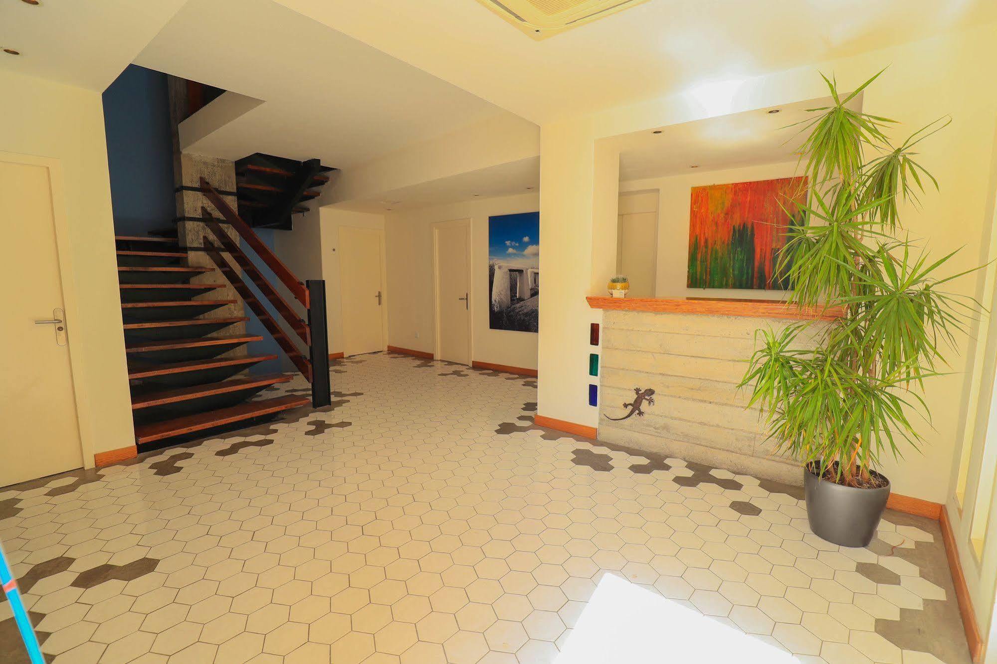 Es Mitjorn Hotel San Antonio  Buitenkant foto
